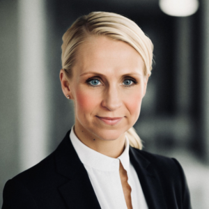 Jeg står stærkere som brand specialist - Karina